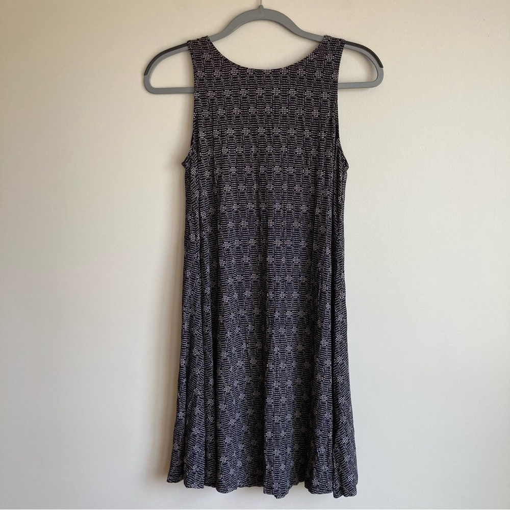 NWT Old Navy Black and White Patterned Sleeveless Tank Swing Dress